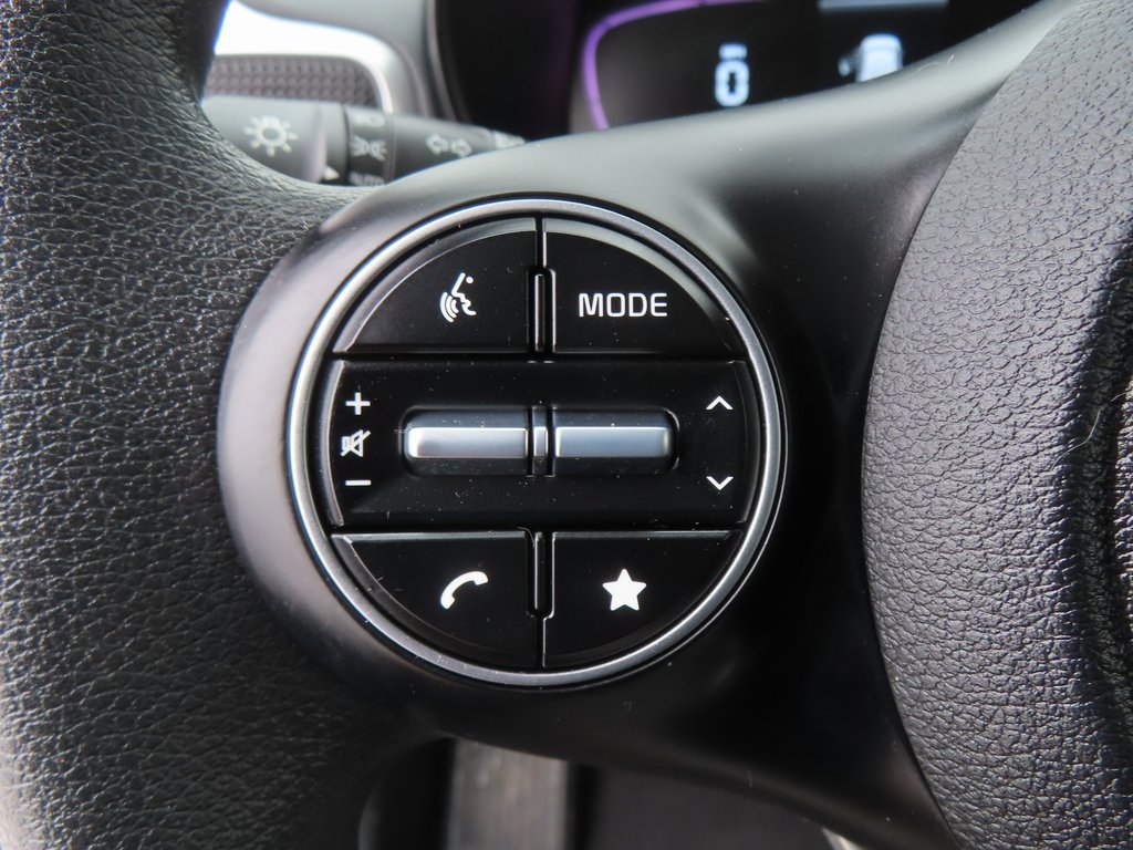 Certified 2023 Kia Soul LX image 17