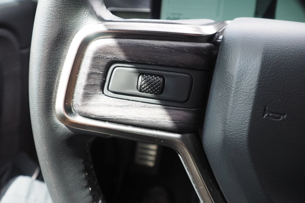 Used 2024 Rivian R1S Adventure Quad AWD/4WD image 29