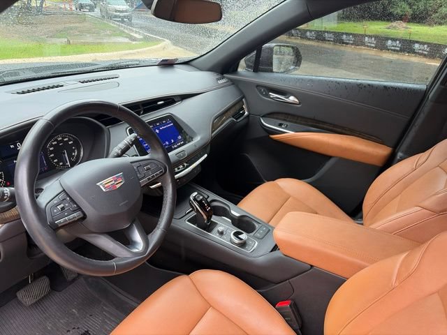 Used 2020 Cadillac XT4 Premium Luxury FWD image 10