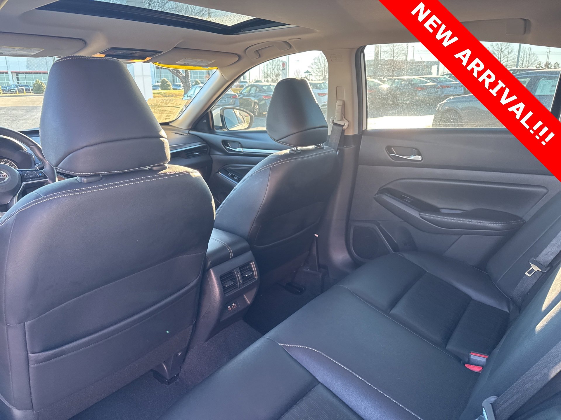 Used 2020 Nissan Altima 2.0 Platinum image 8