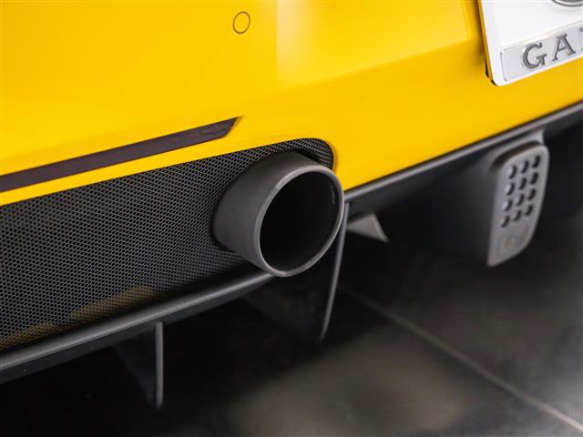 Used 2018 Ferrari 488 GTB image 37