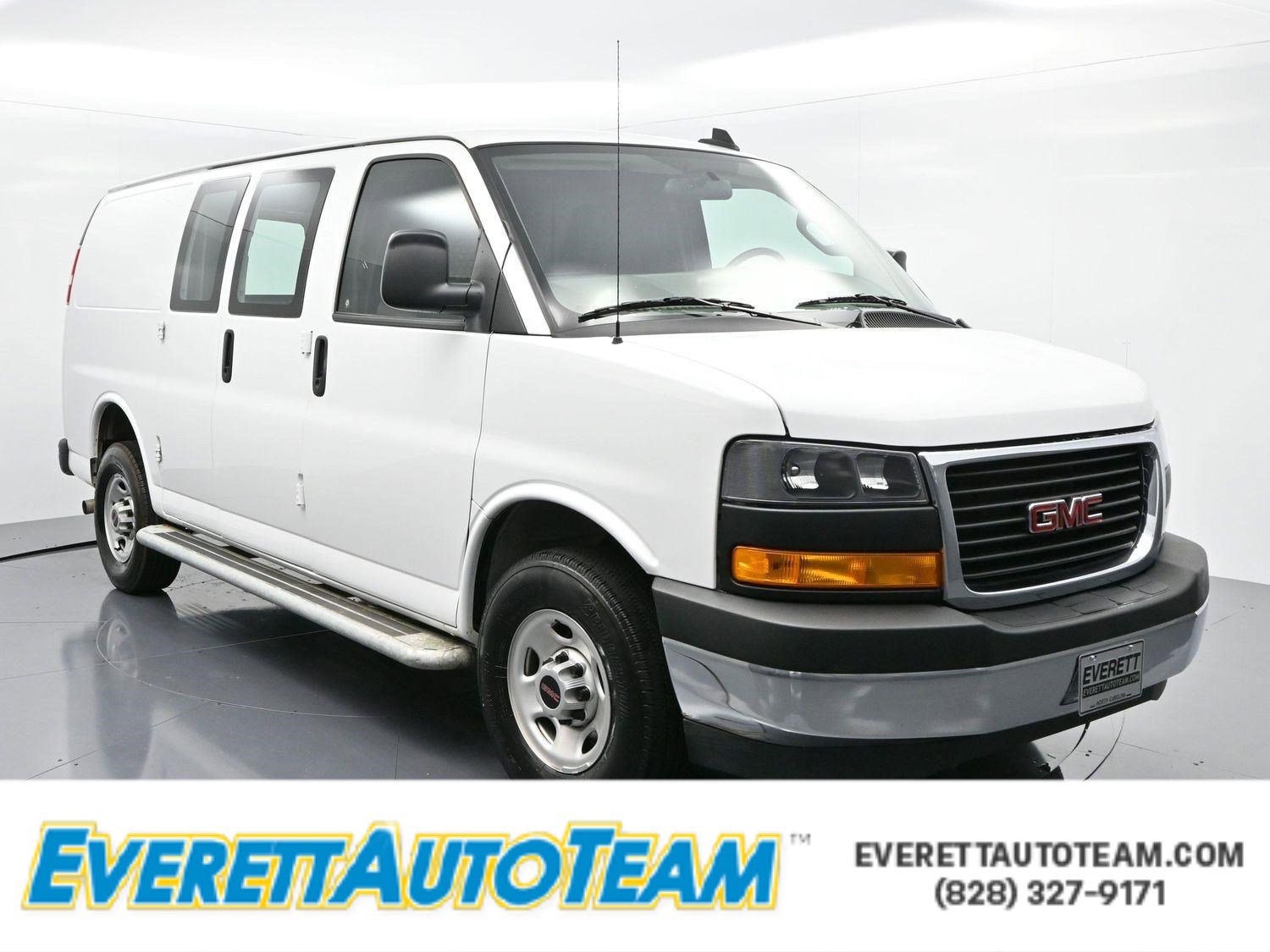 Used 2024 GMC Savana 2500 w/ Driver Convenience Package image 1