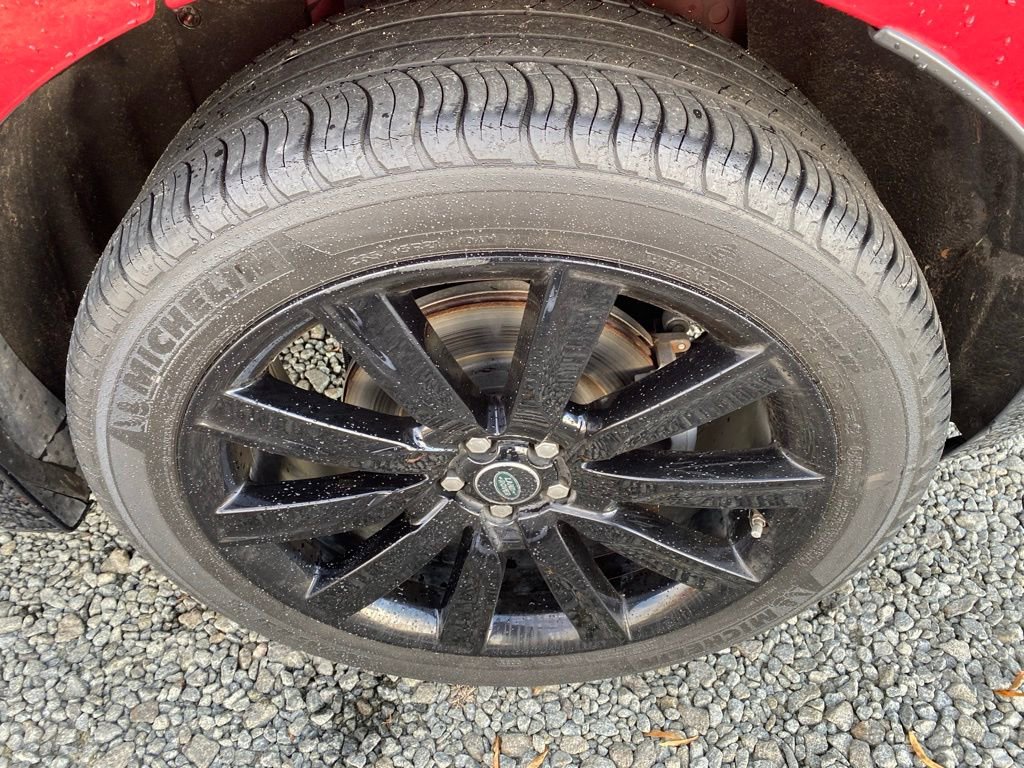 Used 2020 Land Rover Range Rover Velar R-Dynamic S image 26