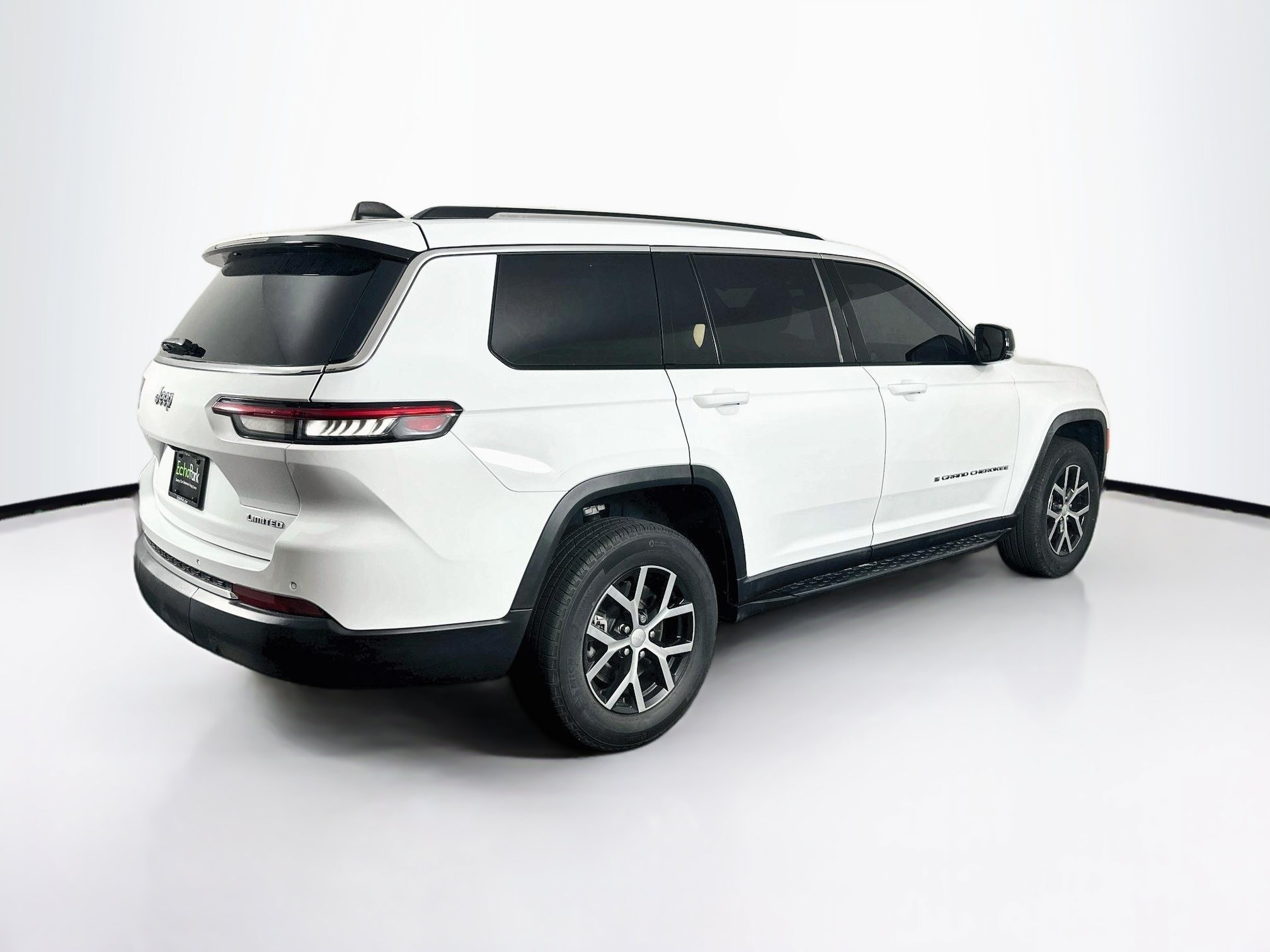 Used 2023 Jeep Grand Cherokee L Limited w/ Luxury Tech Group II RWD image 9