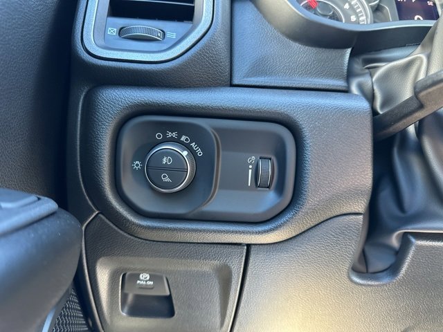 New 2026 RAM 1500 Express image 24