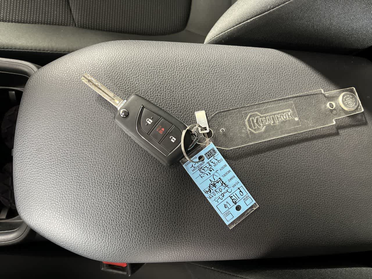 Used 2025 Toyota RAV4 LE AWD/4WD image 23