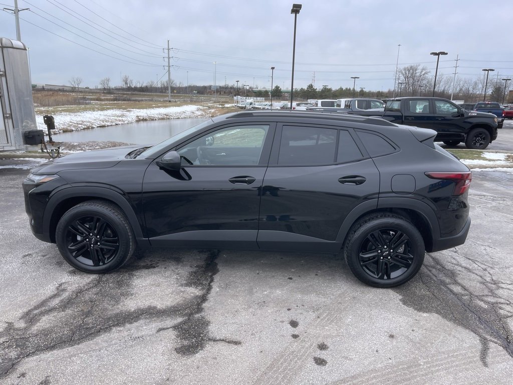 New 2026 Chevrolet Trax ACTIV w/ Sunroof Package image 4