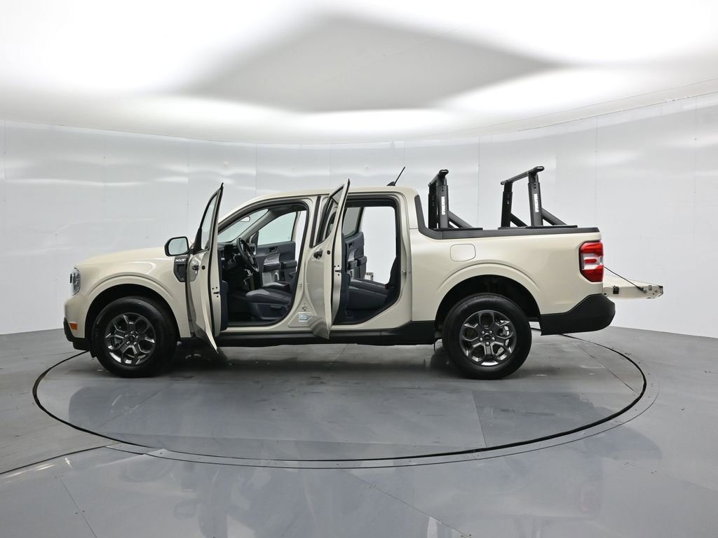 Certified 2024 Ford Maverick XLT image 32