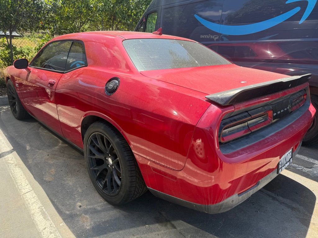 Used 2015 Dodge Challenger SRT w/ Technology Group image 9