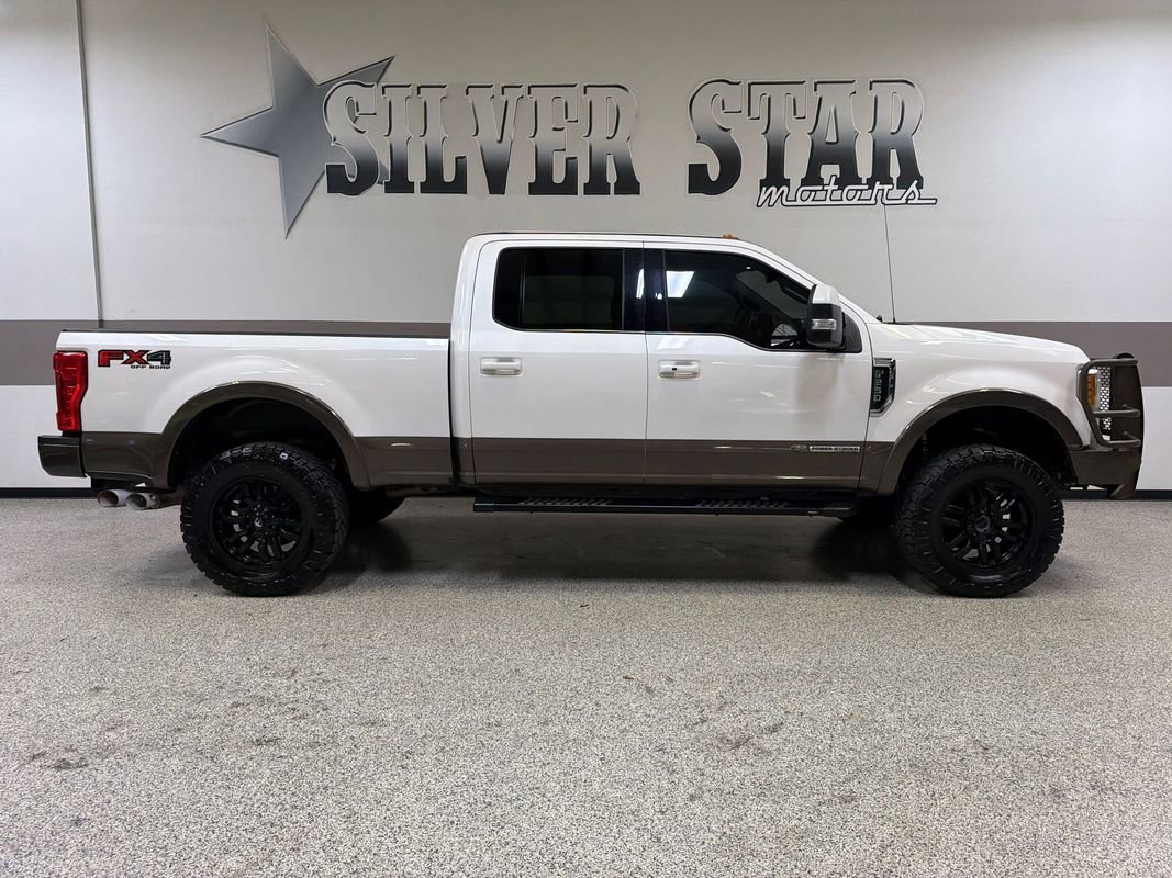 Used 2017 Ford F250 King Ranch w/ FX4 Off-Road Package AWD/4WD image 29