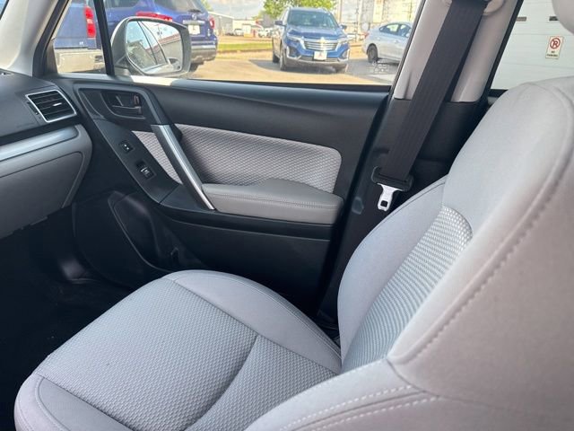 Used 2018 Subaru Forester 2.5i Premium AWD/4WD image 17