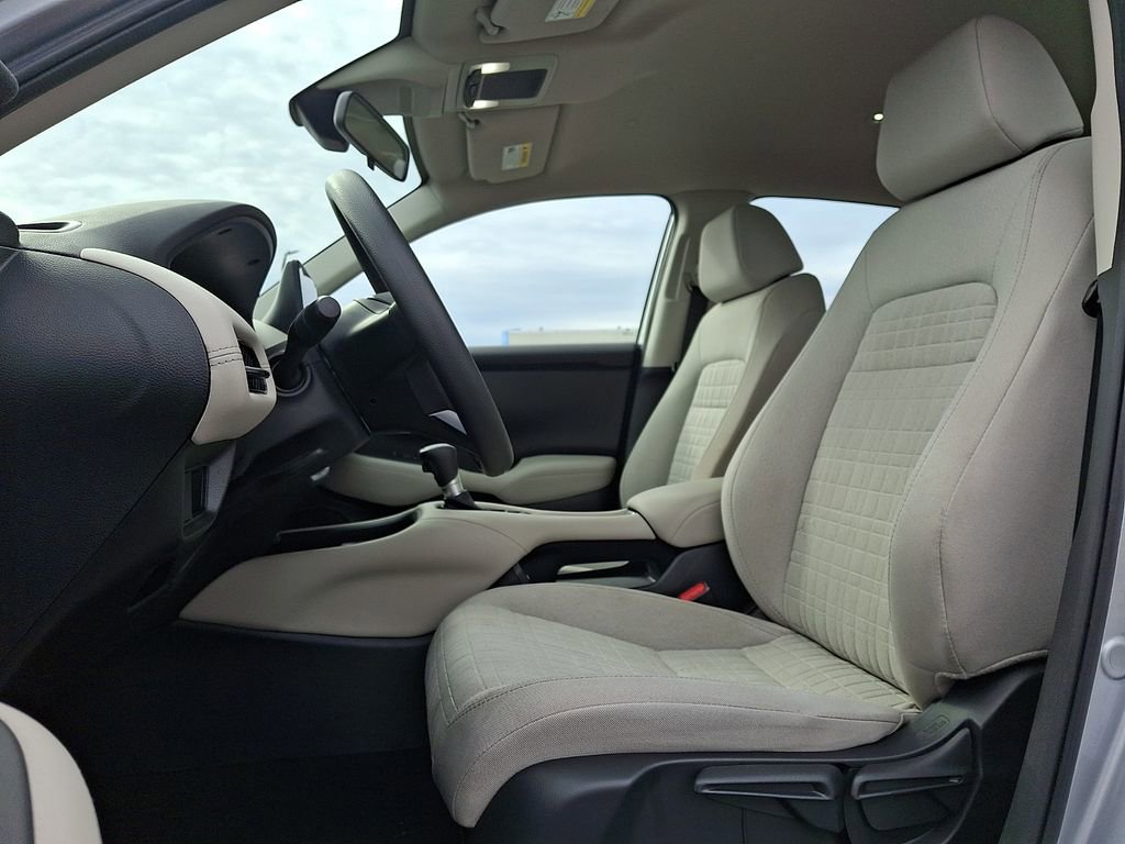 Used 2023 Honda HR-V LX image 13