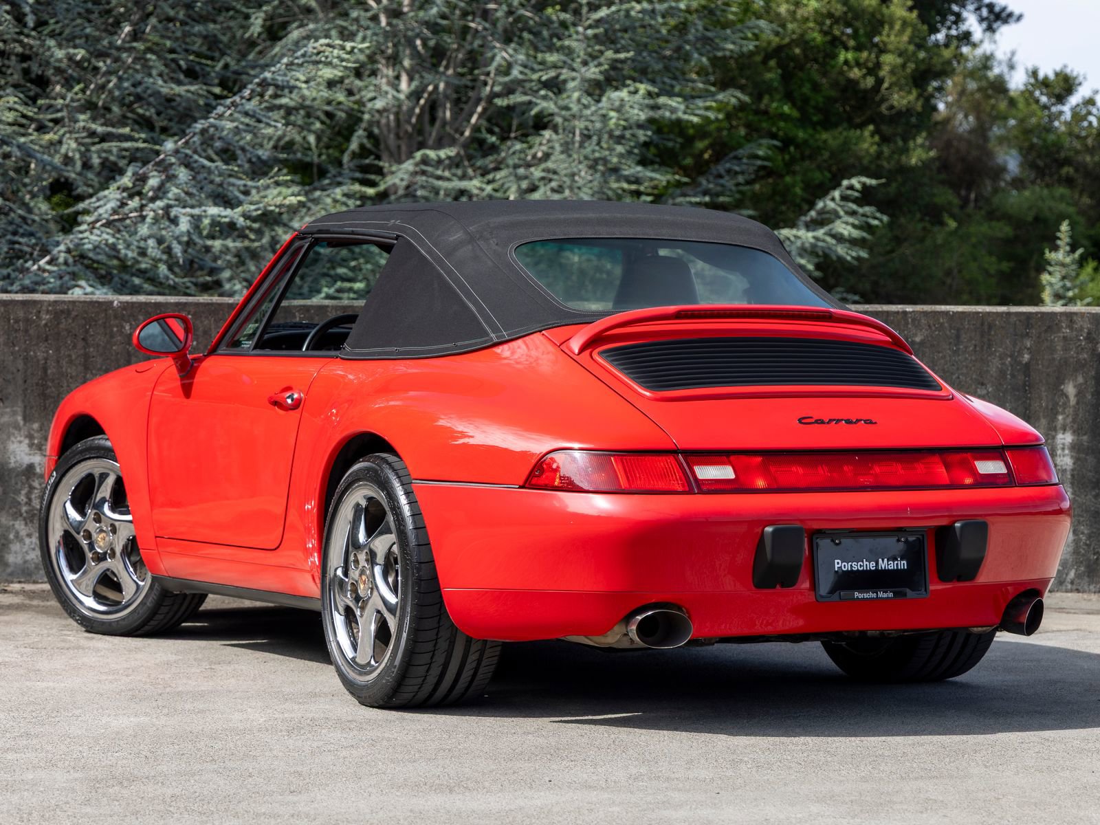 Used 1997 Porsche 911 Carrera RWD image 3