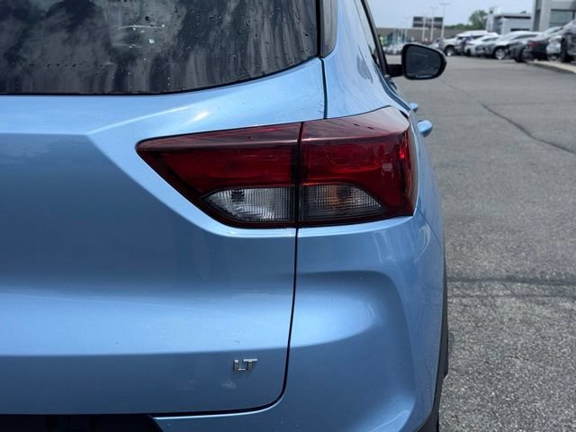 Used 2025 Chevrolet TrailBlazer LT AWD/4WD image 8