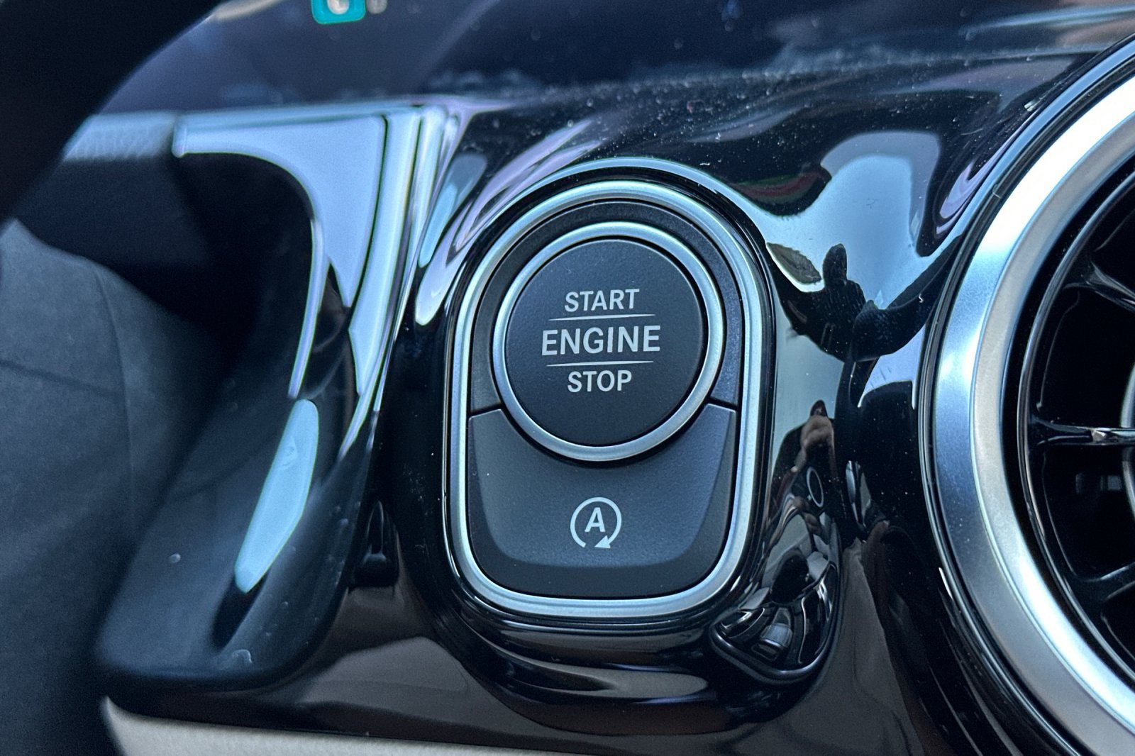New 2026 Mercedes-Benz GLA 250 4MATIC image 22