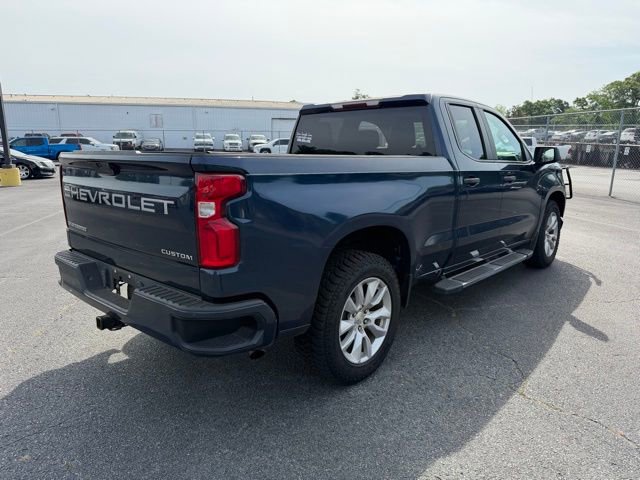 Used 2020 Chevrolet Silverado 1500 Custom w/ Custom Value Package image 5