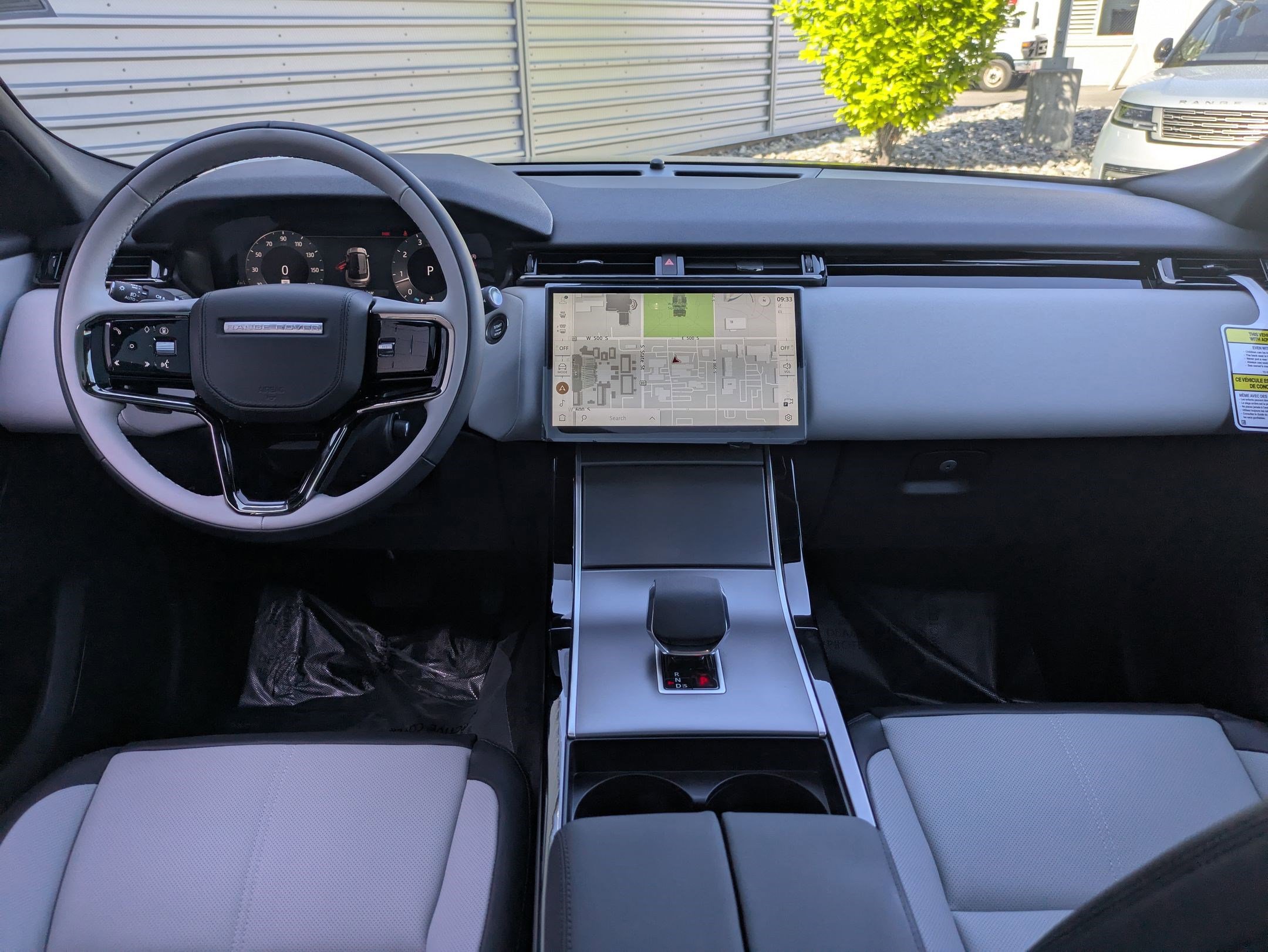 New 2026 Land Rover Range Rover Velar S AWD/4WD image 27