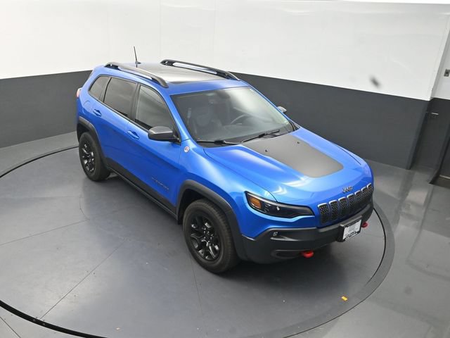 Used 2019 Jeep Cherokee Trailhawk w/ Comfort/Convenience Group AWD/4WD image 12