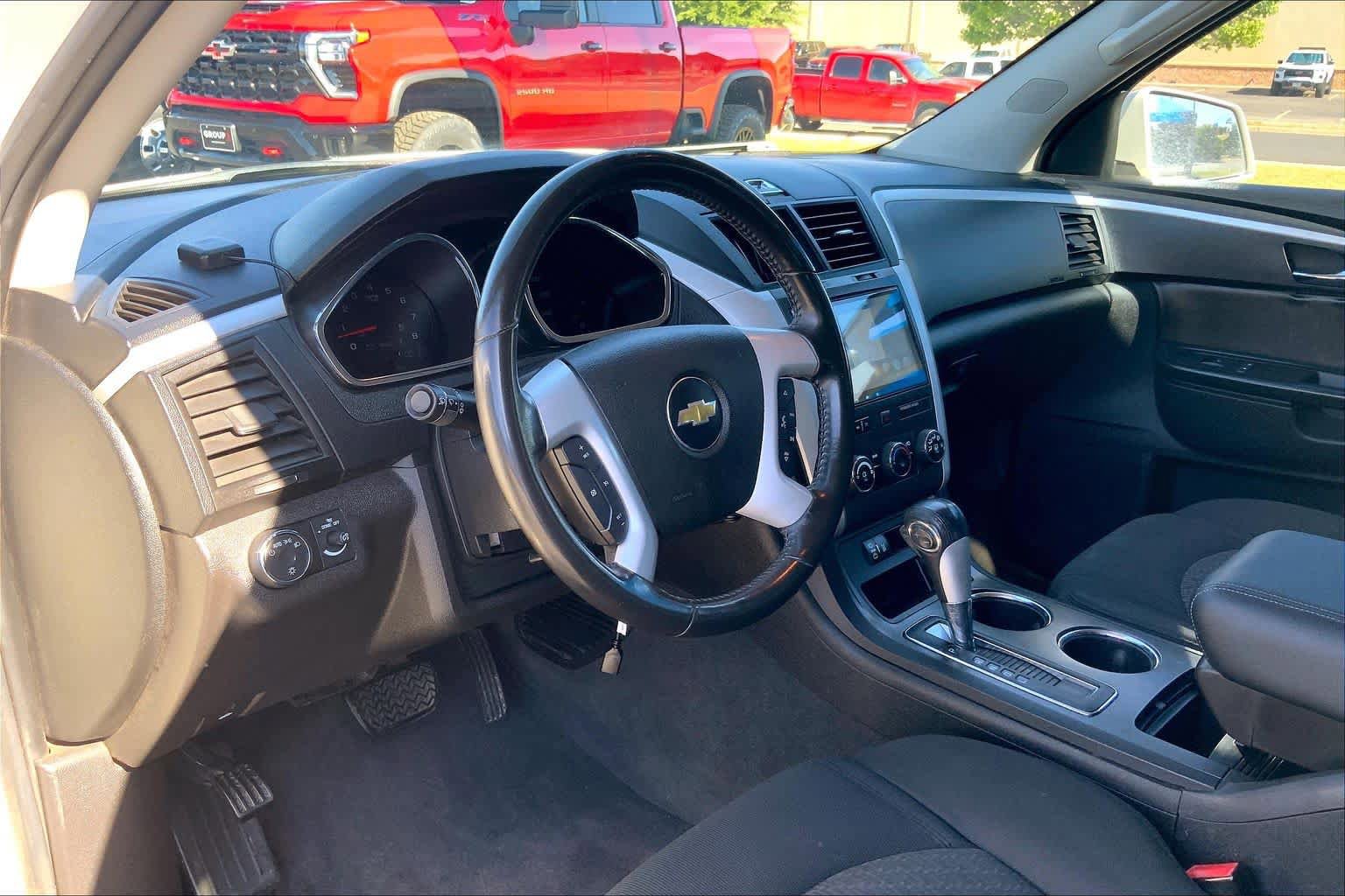 Used 2012 Chevrolet Traverse LT AWD/4WD image 17