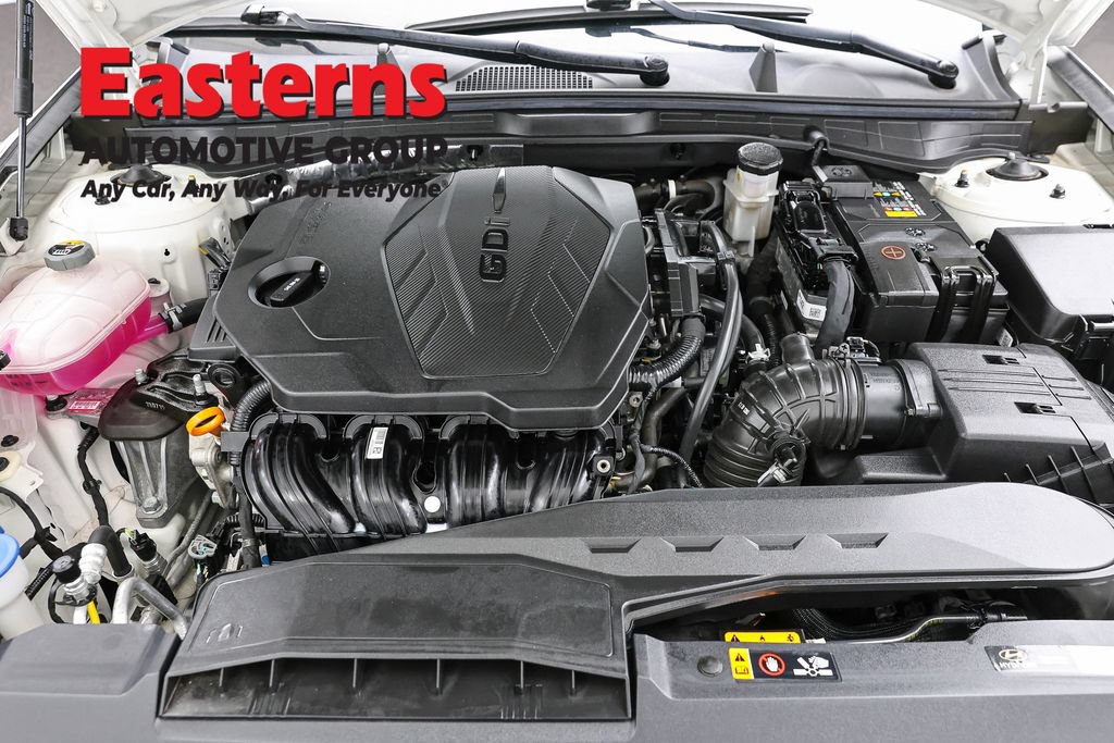 Used 2023 Hyundai Sonata SE FWD image 7