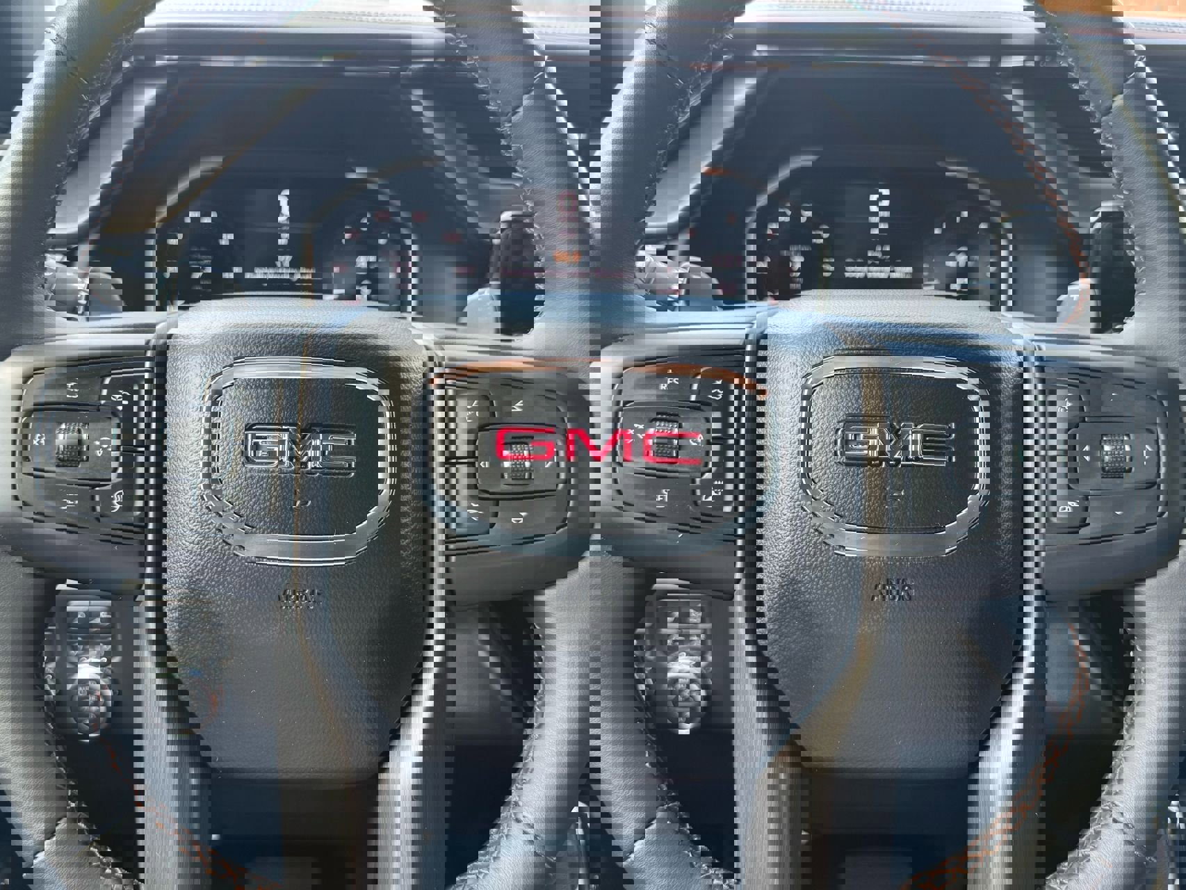 Used 2024 GMC Sierra 1500 AT4 w/ AT4 Premium Package image 16