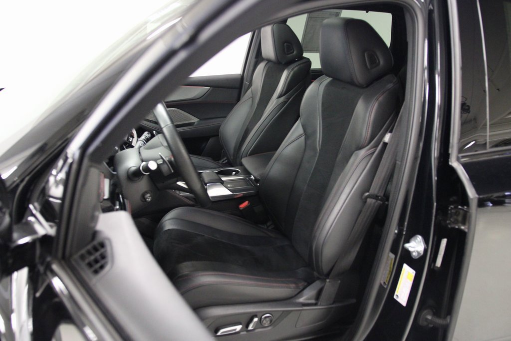 Used 2022 Acura MDX A-Spec image 19