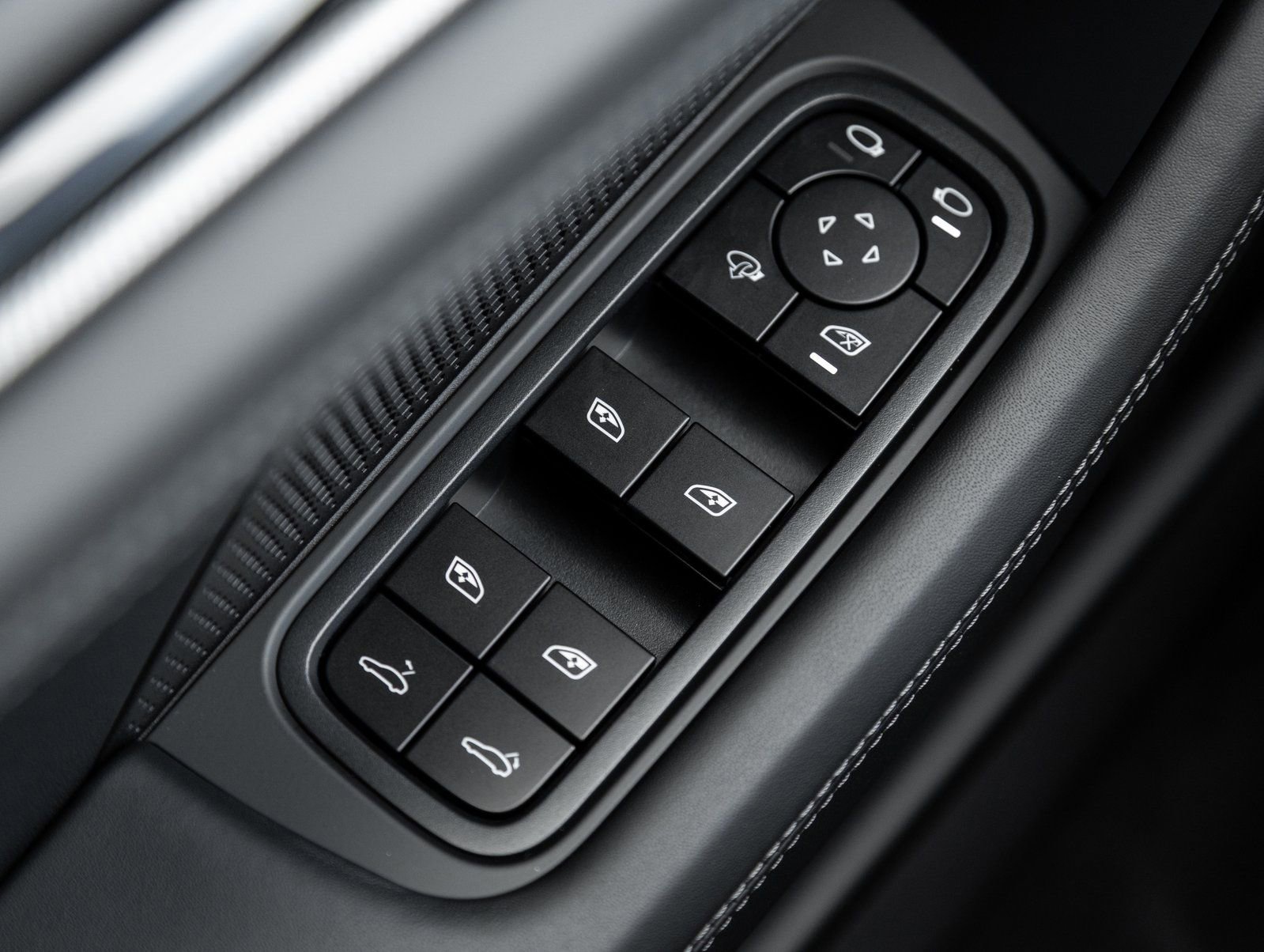 Certified 2026 Porsche Panamera RWD image 20