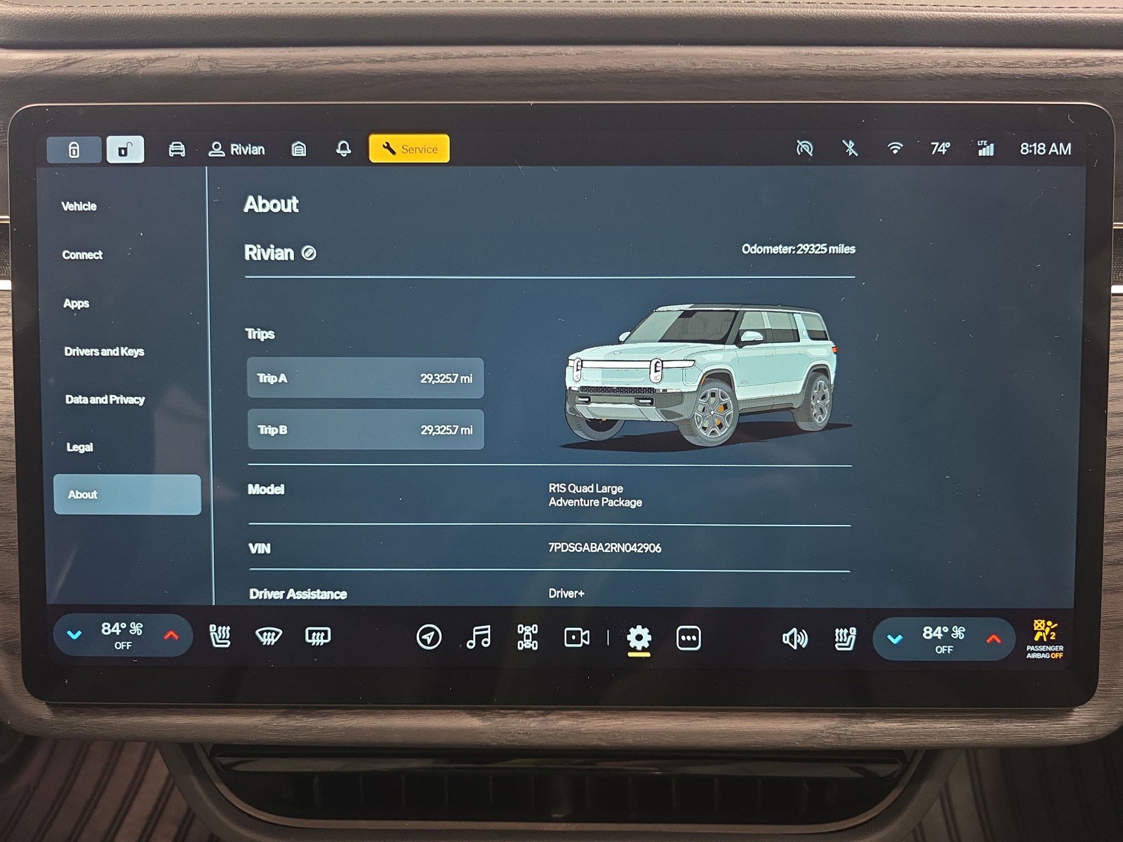 Used 2024 Rivian R1S Adventure AWD/4WD image 29