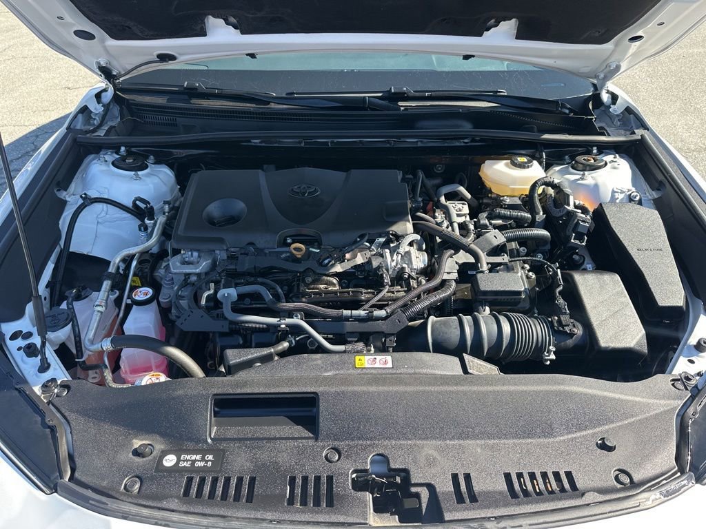 Used 2025 Toyota Camry SE image 31