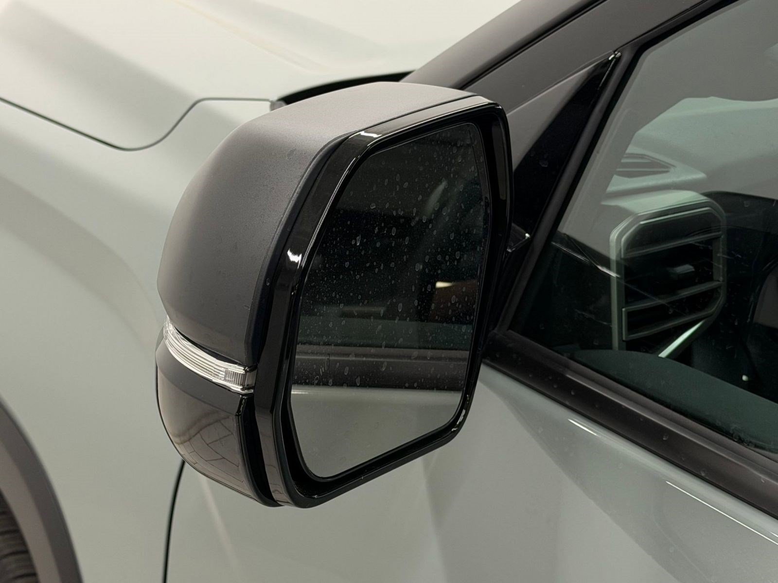 New 2026 Toyota Tundra SR AWD/4WD image 34