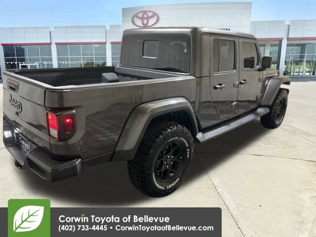 Used 2025 Jeep Gladiator Sport image 5