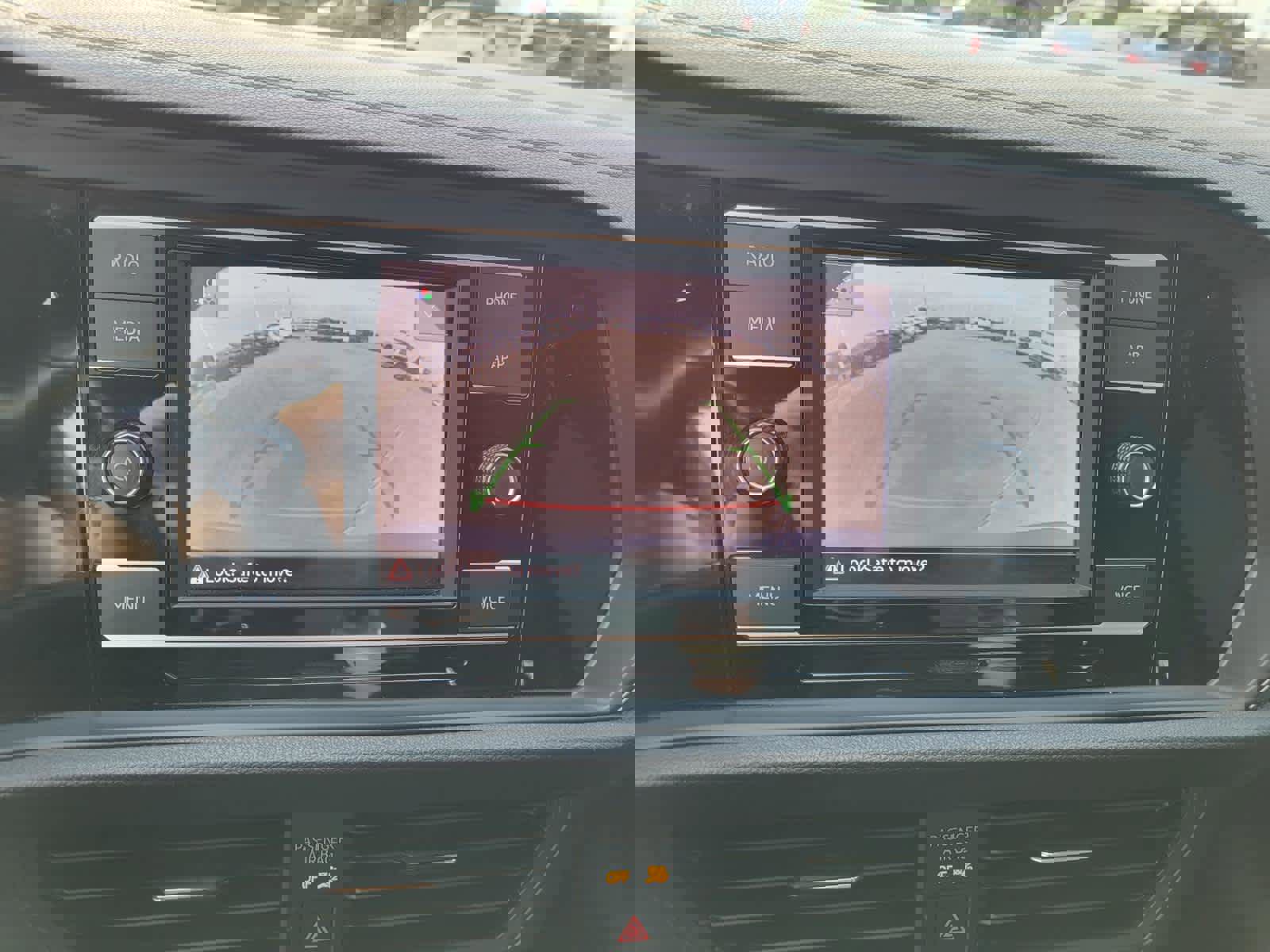 Used 2024 Volkswagen Jetta SE image 20