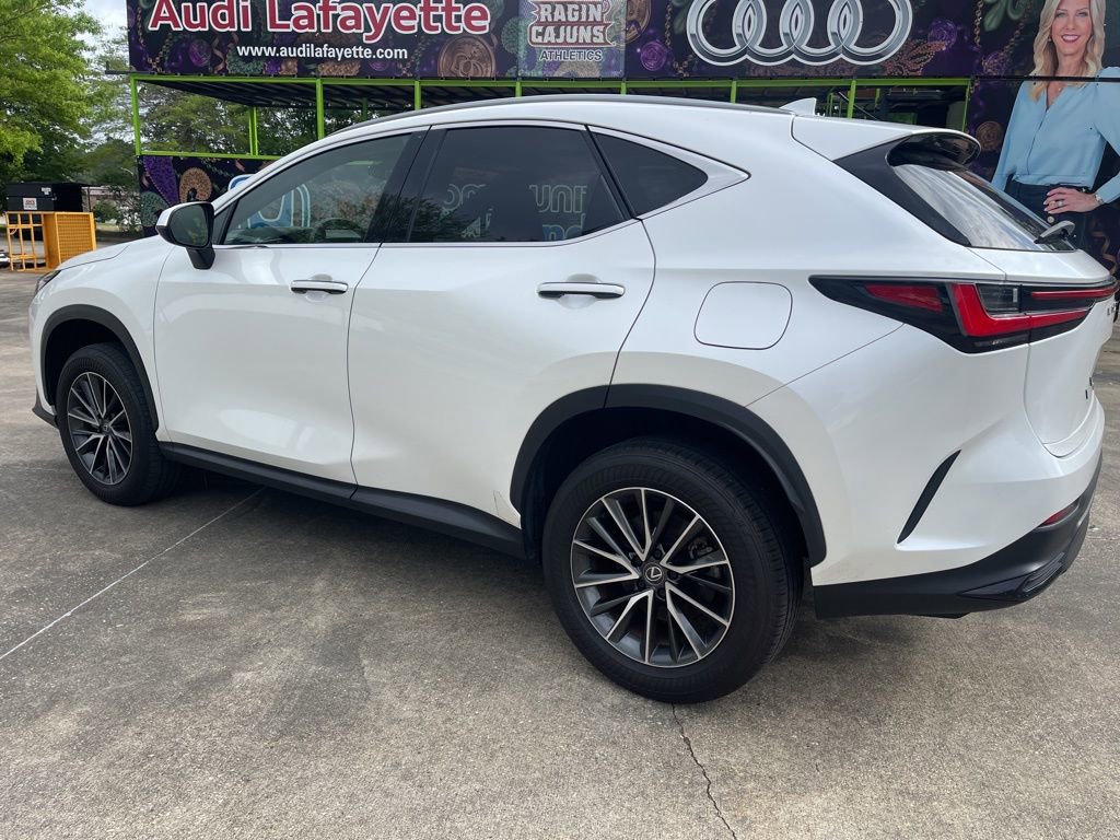 Used 2024 Lexus NX 250 FWD w/ Towing Package (2000 Lbs) image 7