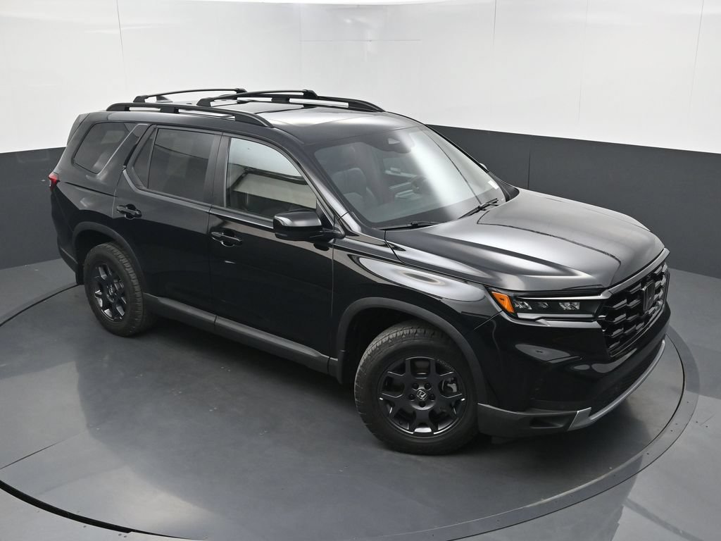Used 2024 Honda Pilot TrailSport image 33