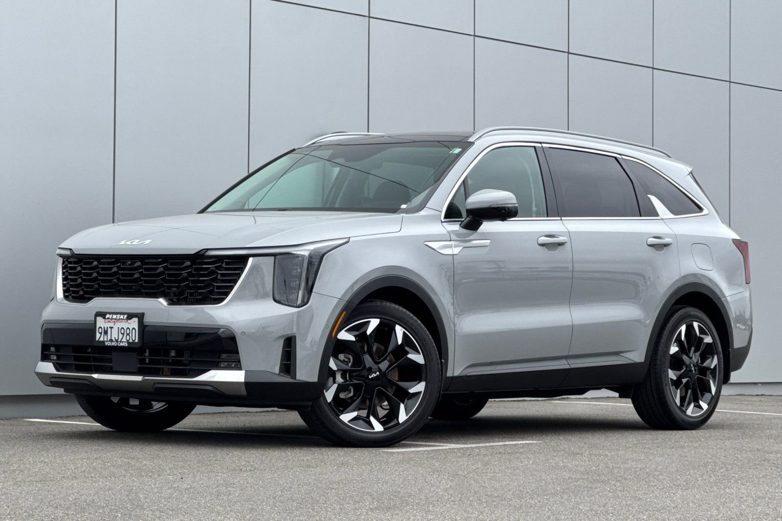 Used 2024 Kia Sorento SX FWD image 1