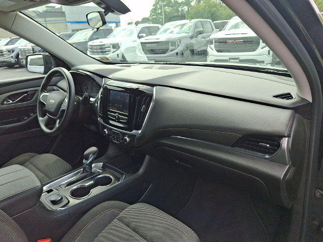 Certified 2021 Chevrolet Traverse LS AWD/4WD image 26