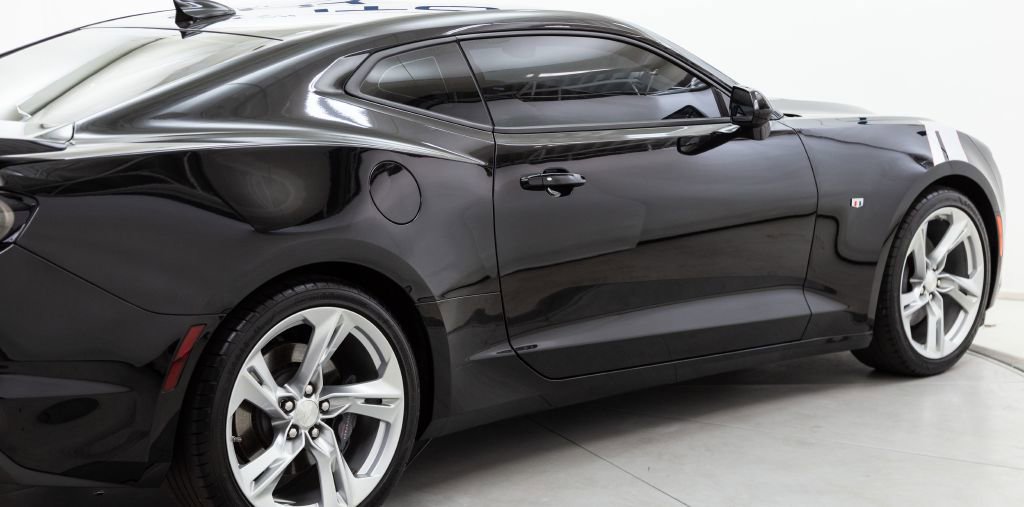 Used 2021 Chevrolet Camaro SS image 16