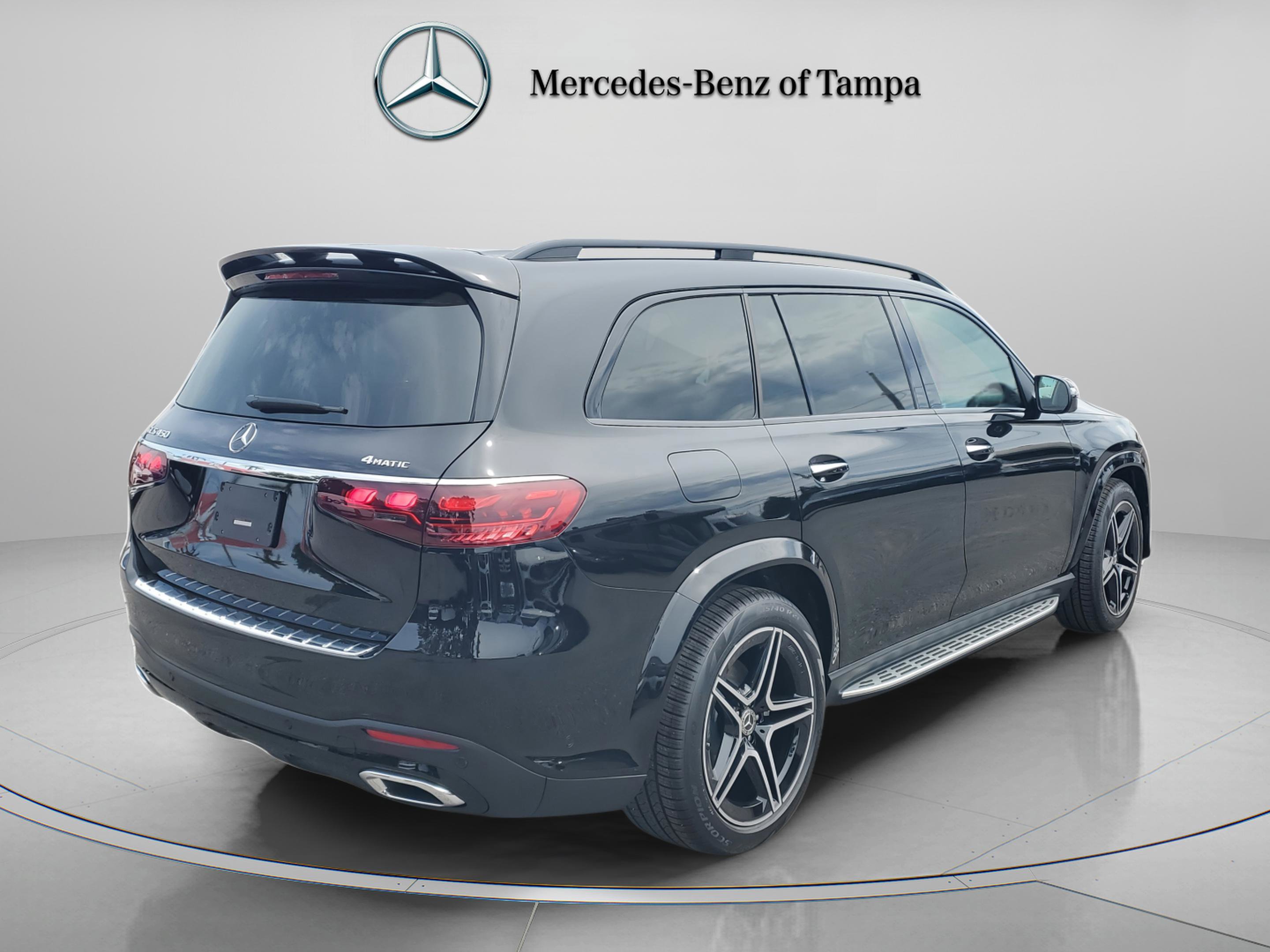 Certified 2026 Mercedes-Benz GLS 450 4MATIC image 4