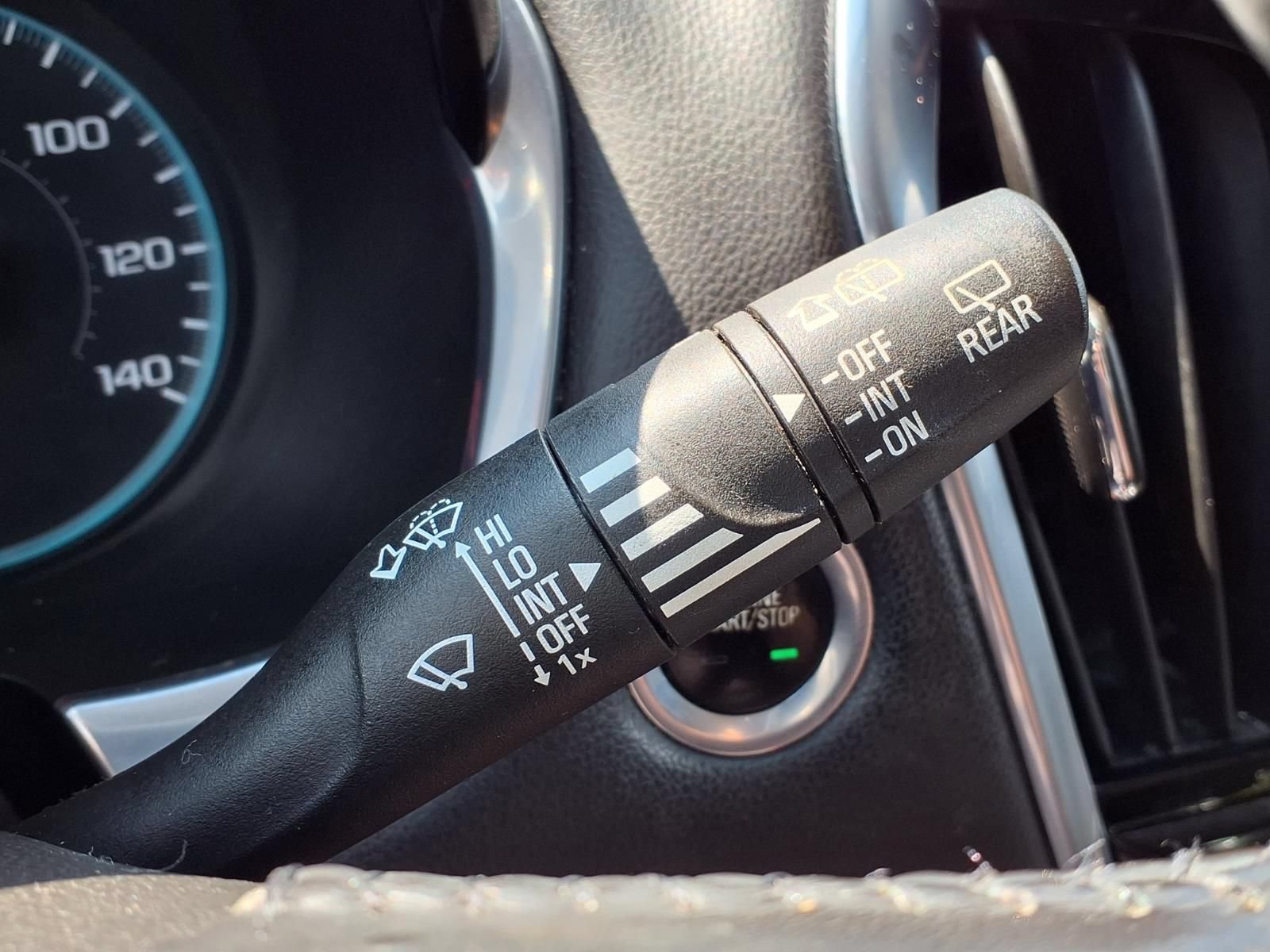 Used 2019 Chevrolet Traverse LT FWD image 21
