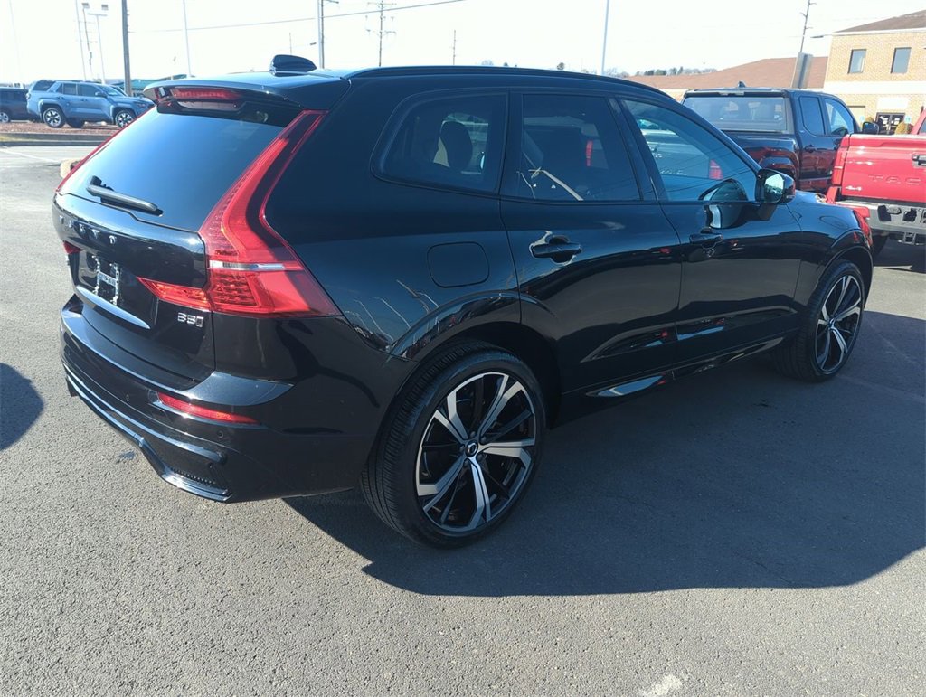 Used 2024 Volvo XC60 B5 Ultimate image 8