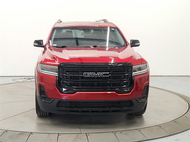 Used 2022 GMC Acadia SLE w/ Driver Convenience Package image 2