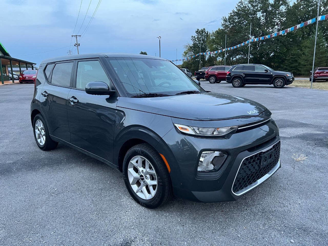 Used 2022 Kia Soul LX w/ Technology Package image 1