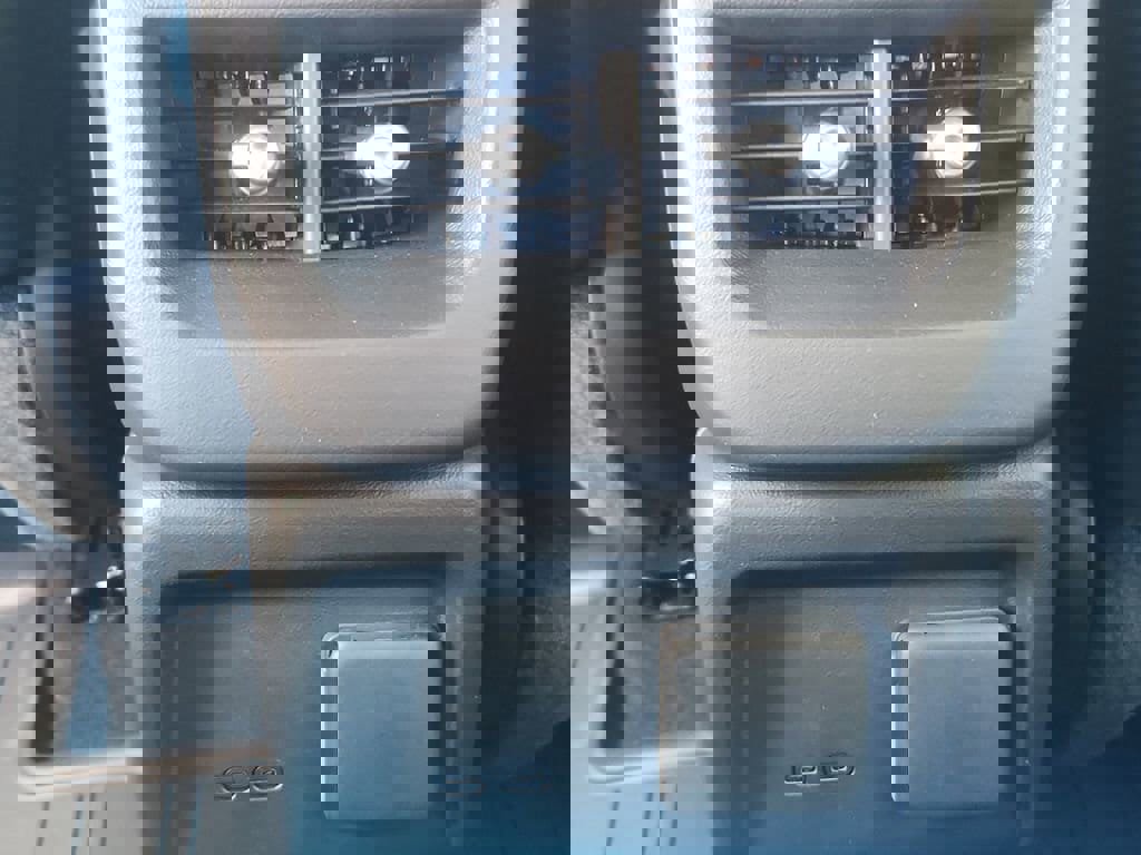 New 2026 Cadillac Optiq Sport 1 w/ LPO, Floor Liner Package image 18