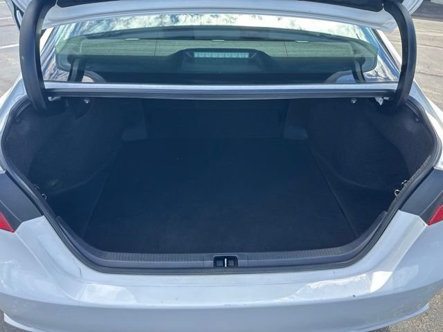 Used 2023 Toyota Camry SE FWD image 15