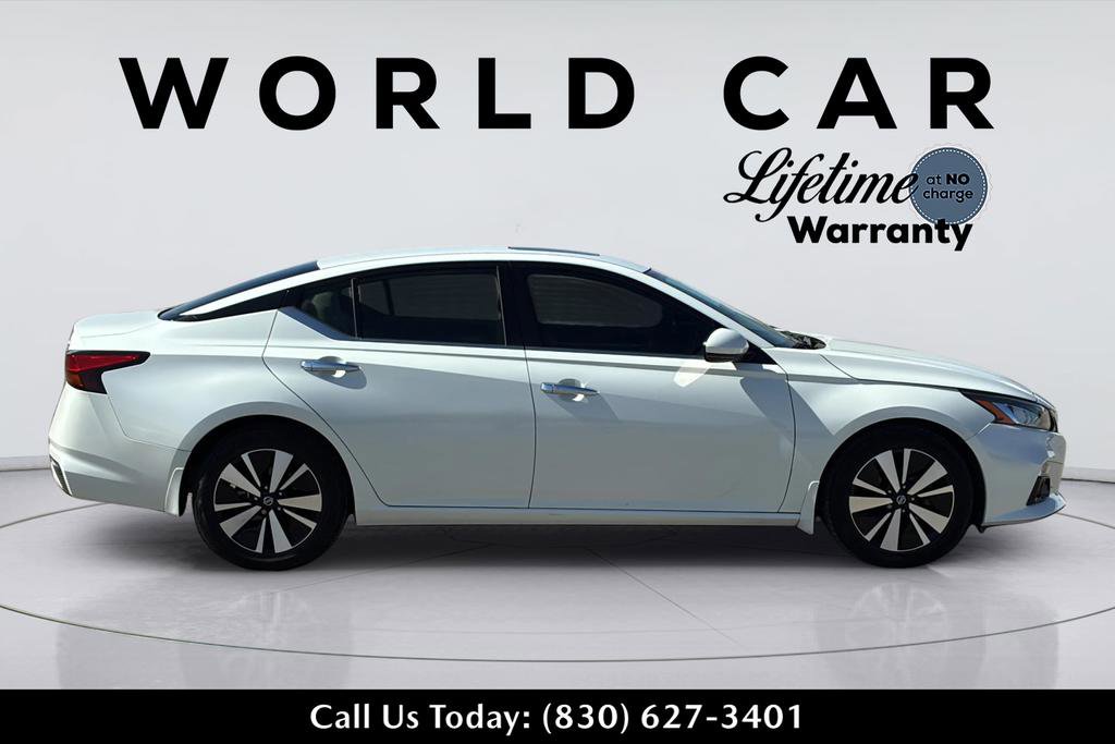 Used 2020 Nissan Altima 2.5 SV image 16
