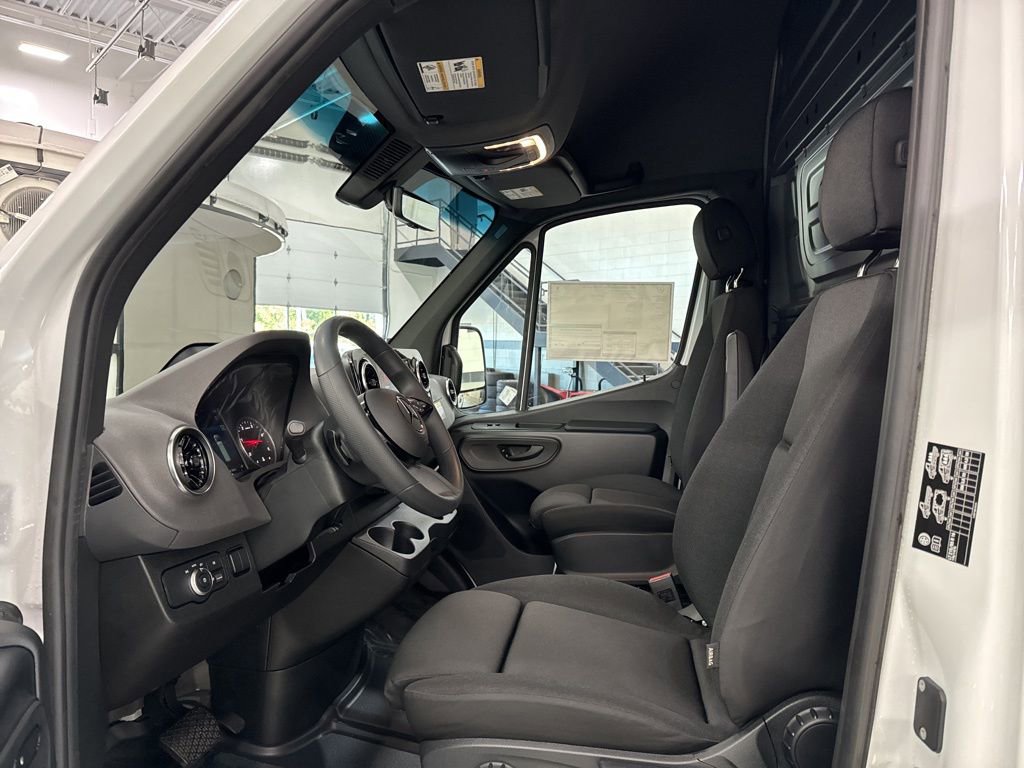 New 2025 Mercedes-Benz Sprinter 3500 image 24