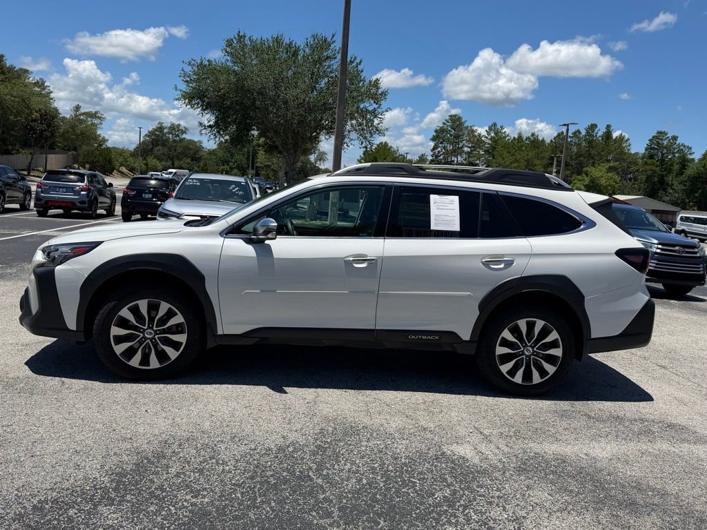 Used 2023 Subaru Outback Touring XT AWD/4WD image 4