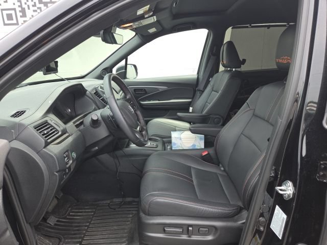 Used 2023 Honda Passport TrailSport image 12