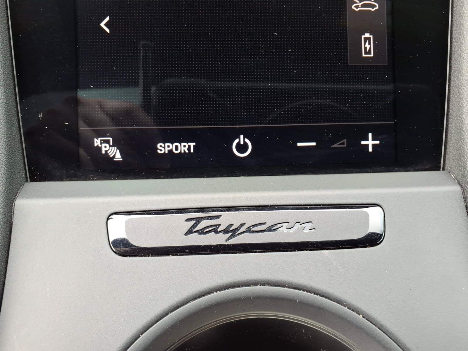 Used 2020 Porsche Taycan 4S AWD/4WD image 29