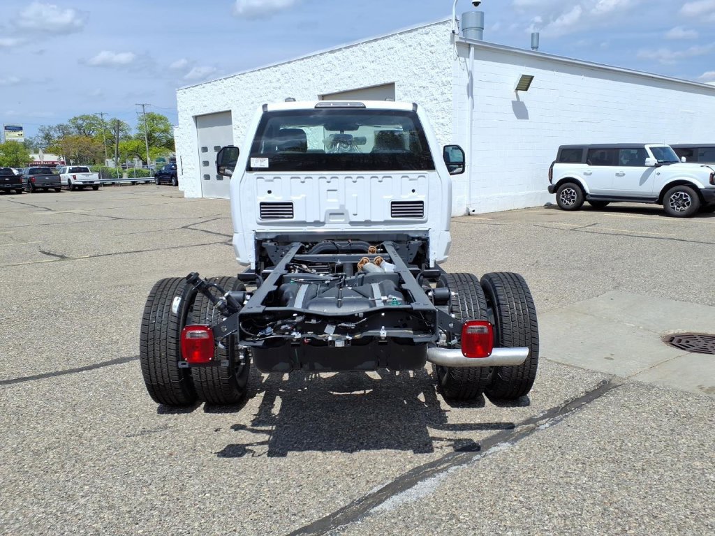 New 2026 Ford F350 XL AWD/4WD image 6